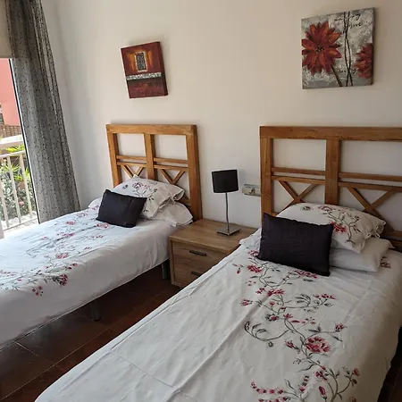 Luxury With Heated Pool In Corralejo