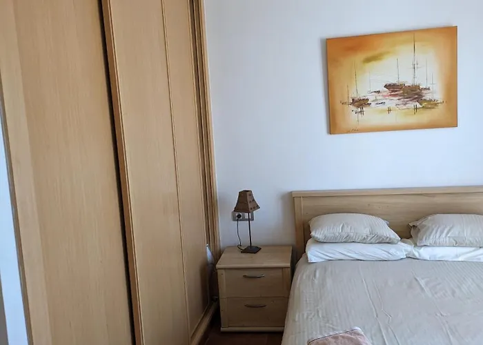 Villa Luxury With Heated Pool In